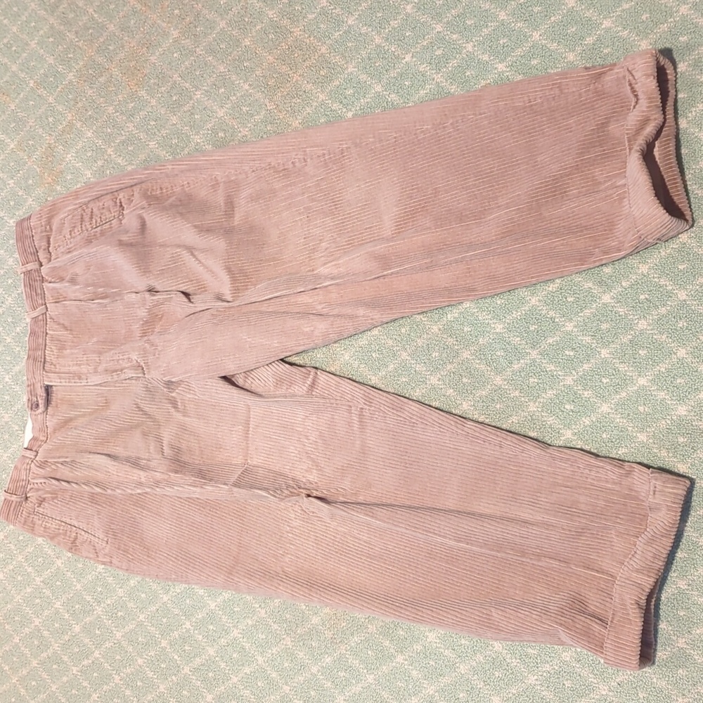 Size 42 inseam 30 tan corduroy pants with pleats and cuffs. EUC